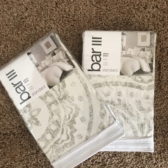 Bar III Token Queen/Full bed set - Picture 8 of 8